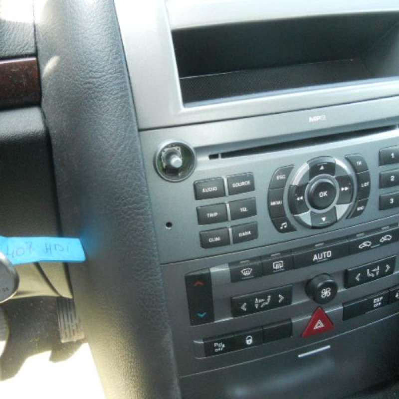 Bras essuie glace avant gauche PEUGEOT 407 Photo n°6