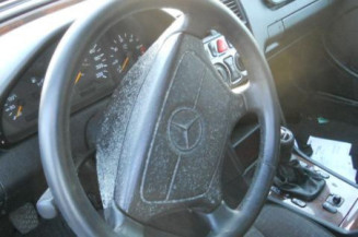 Etrier avant droit (freinage) MERCEDES CLASSE C 202