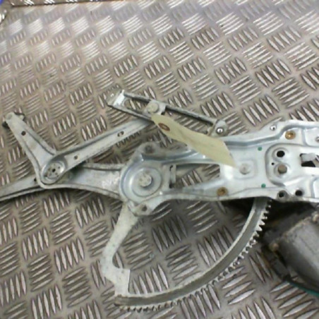 Leve vitre electrique avant gauche MERCEDES CLASSE E 210 Photo n°1