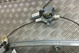 Leve vitre electrique avant droit NISSAN PRIMERA 2 Photo n°1