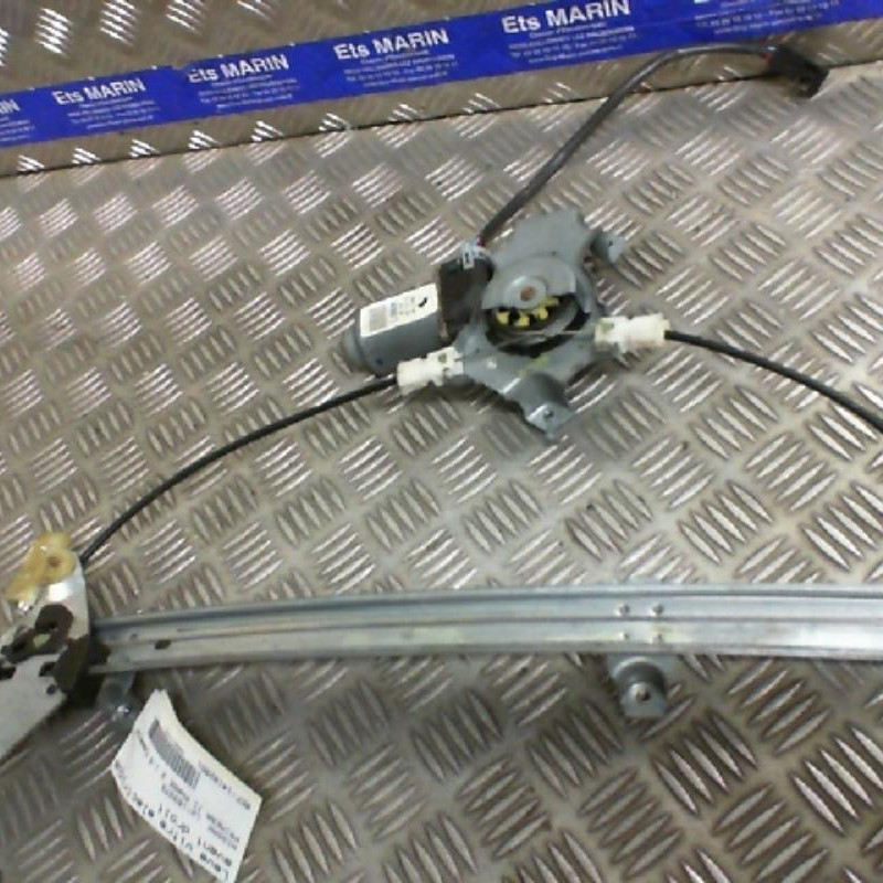 Leve vitre electrique avant droit NISSAN PRIMERA 2 Photo n°1