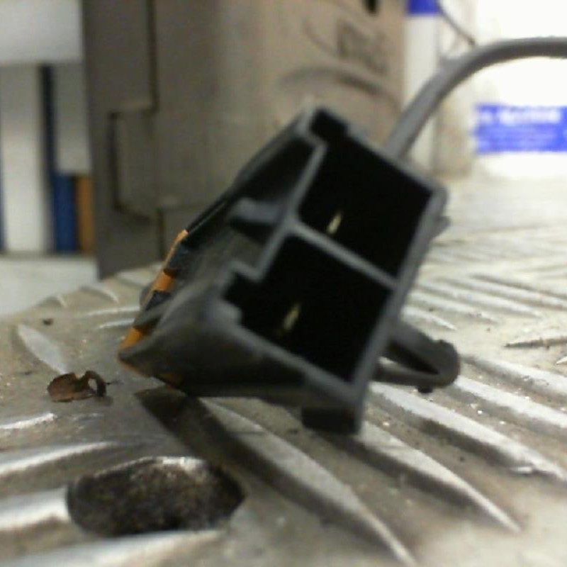 Leve vitre electrique avant droit NISSAN PRIMERA 2 Photo n°3