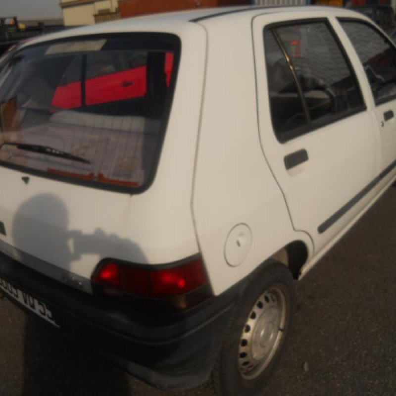 Optique avant principal gauche (feux)(phare) RENAULT CLIO 1 Photo n°5