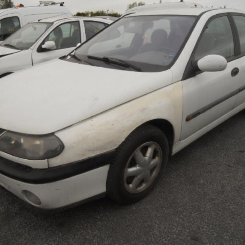 Leve vitre electrique arriere gauche RENAULT LAGUNA 1 Photo n°3