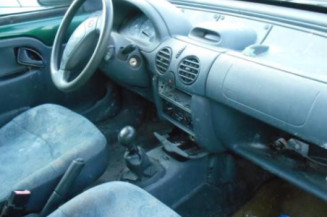 Leve vitre electrique avant droit RENAULT KANGOO 1