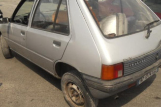 Retroviseur gauche PEUGEOT 205