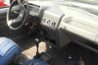 Retroviseur gauche PEUGEOT 205