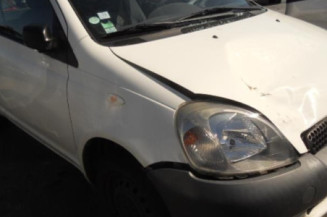 Retroviseur gauche TOYOTA YARIS 1