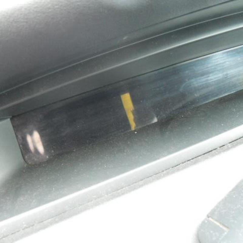 Boite a gants RENAULT SCENIC 2 Photo n°9