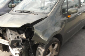 Boite de vitesses RENAULT MODUS Photo n°1