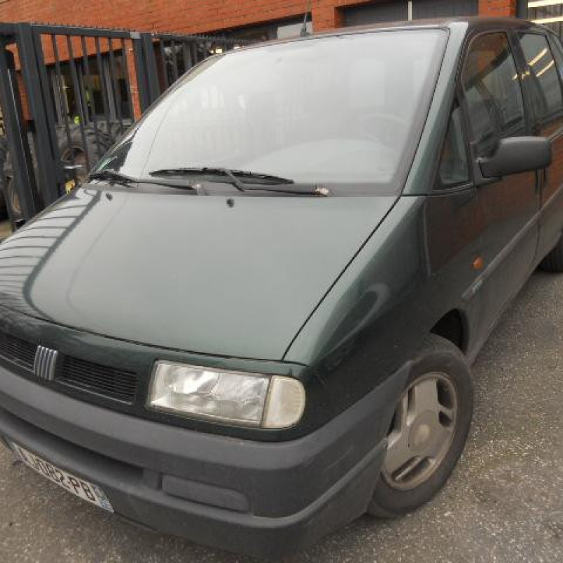 Face avant FIAT ULYSSE 1 Photo n°2