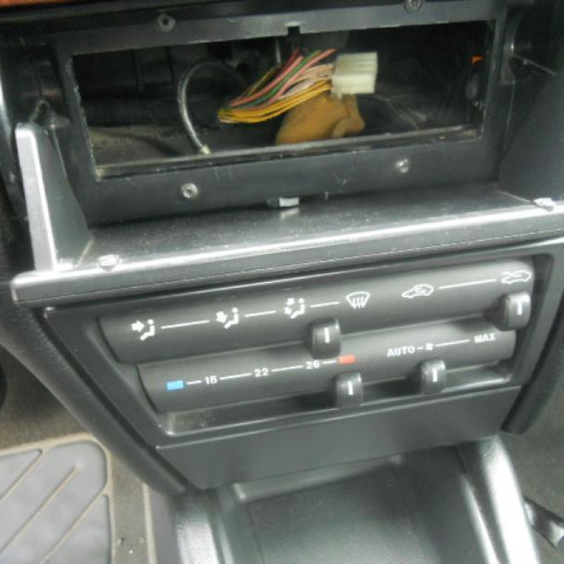 Moteur essuie glace arriere CITROEN XANTIA Photo n°9