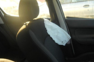 Bras essuie glace avant droit PEUGEOT 206+