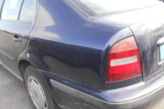 Porte avant droit SKODA OCTAVIA 1