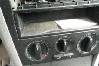 Com (Bloc Contacteur Tournant+Commodo Essuie Glace+Commodo Phare) SKODA OCTAVIA 1