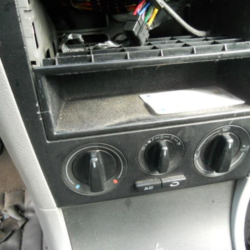Com (Bloc Contacteur Tournant+Commodo Essuie Glace+Commodo Phare) SKODA OCTAVIA 1 Photo n°16