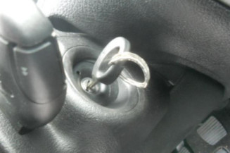 Bouton de warning PEUGEOT 206