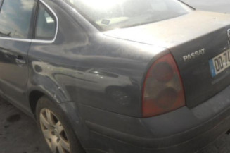 Retroviseur droit VOLKSWAGEN PASSAT 4
