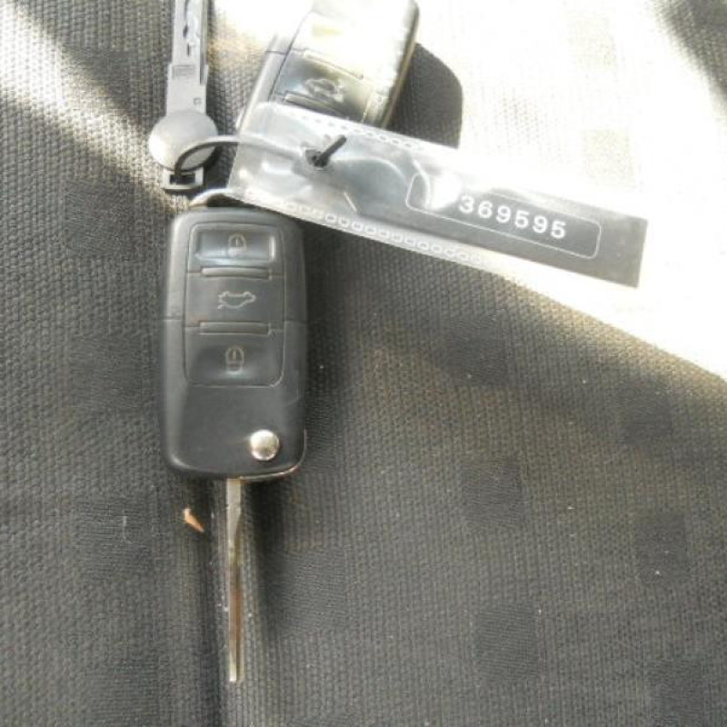 Retroviseur droit VOLKSWAGEN PASSAT 4 Photo n°10
