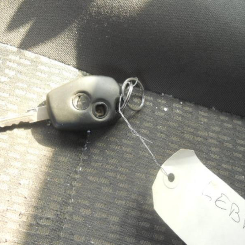 Interrupteur de leve vitre avant droit DACIA LOGAN MCV 1 Photo n°10