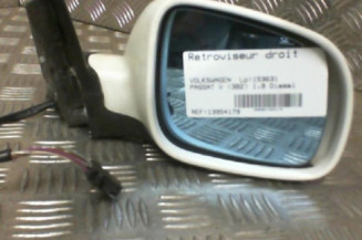Retroviseur droit VOLKSWAGEN PASSAT 4 Photo n°1