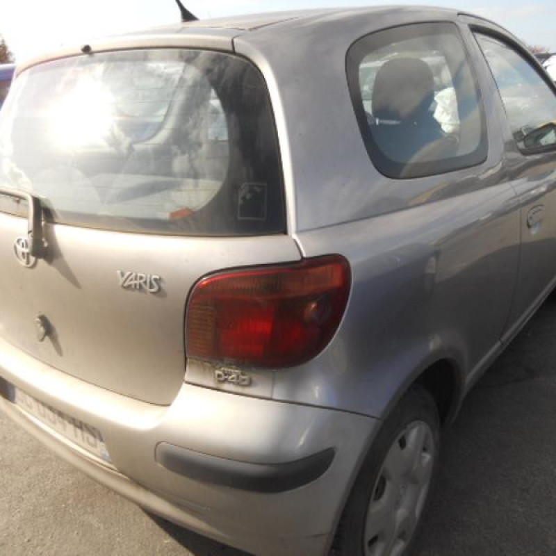 Trappe d'essence TOYOTA YARIS 1 Photo n°7