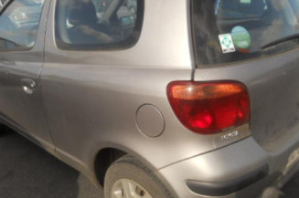 Trappe d'essence TOYOTA YARIS 1