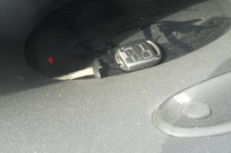 Trappe d'essence TOYOTA YARIS 1