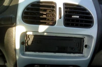 Anti brouillard gauche (feux) PEUGEOT 206