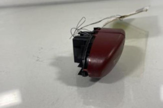Bouton de warning PEUGEOT 206
