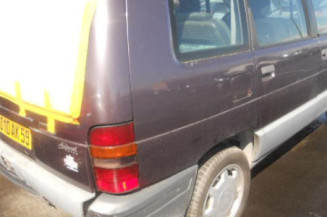 Optique avant secondaire gauche (feux)(clignotant) RENAULT ESPACE 2