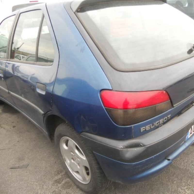 Bras essuie glace avant droit PEUGEOT 306 Photo n°4