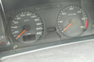 Bras essuie glace avant droit PEUGEOT 306