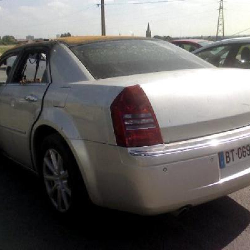 Trappe d'essence CHRYSLER 300C Photo n°7