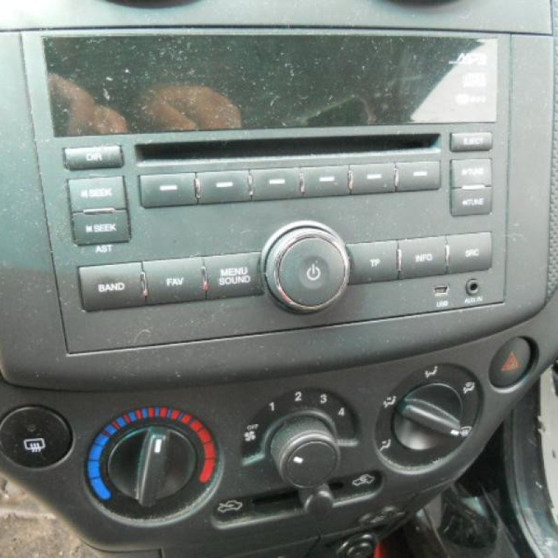 Pretensionneur de ceinture avant droit CHEVROLET AVEO 1 Photo n°10