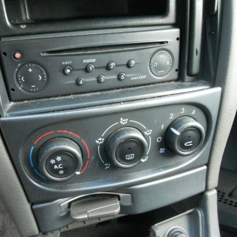 Retroviseur gauche RENAULT LAGUNA 2 Photo n°9