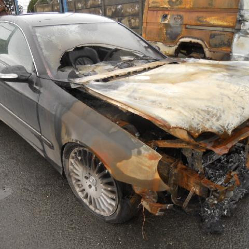 Retroviseur gauche MERCEDES CLASSE CLK 209 Photo n°5