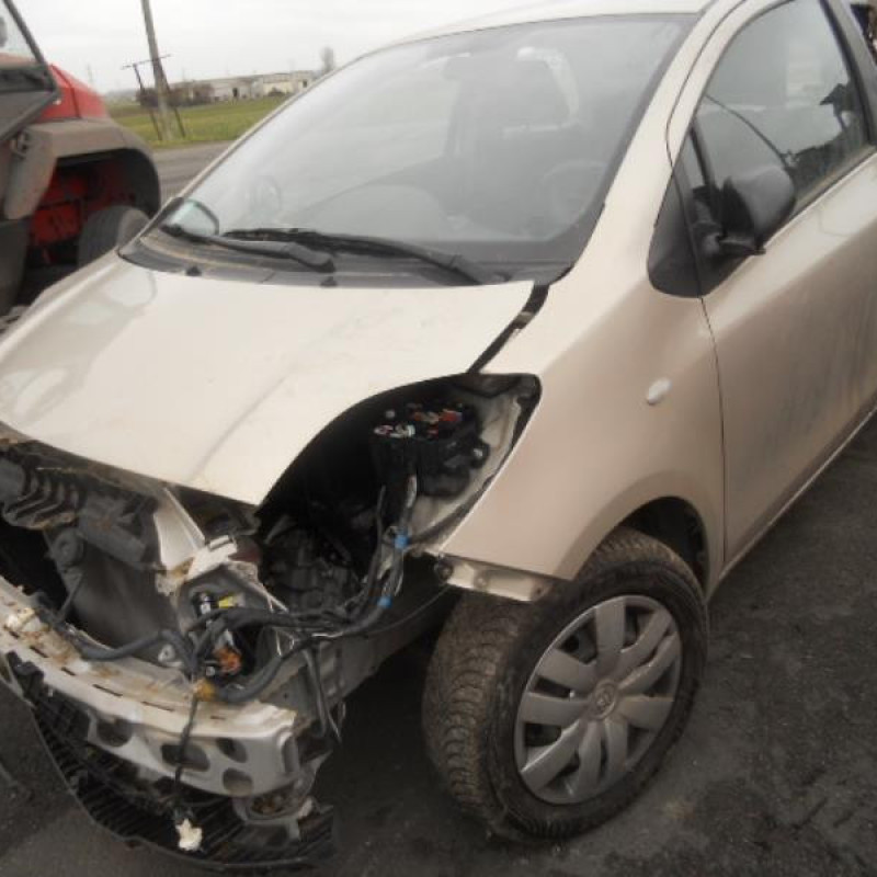 Leve vitre electrique avant gauche TOYOTA YARIS 2 Photo n°3