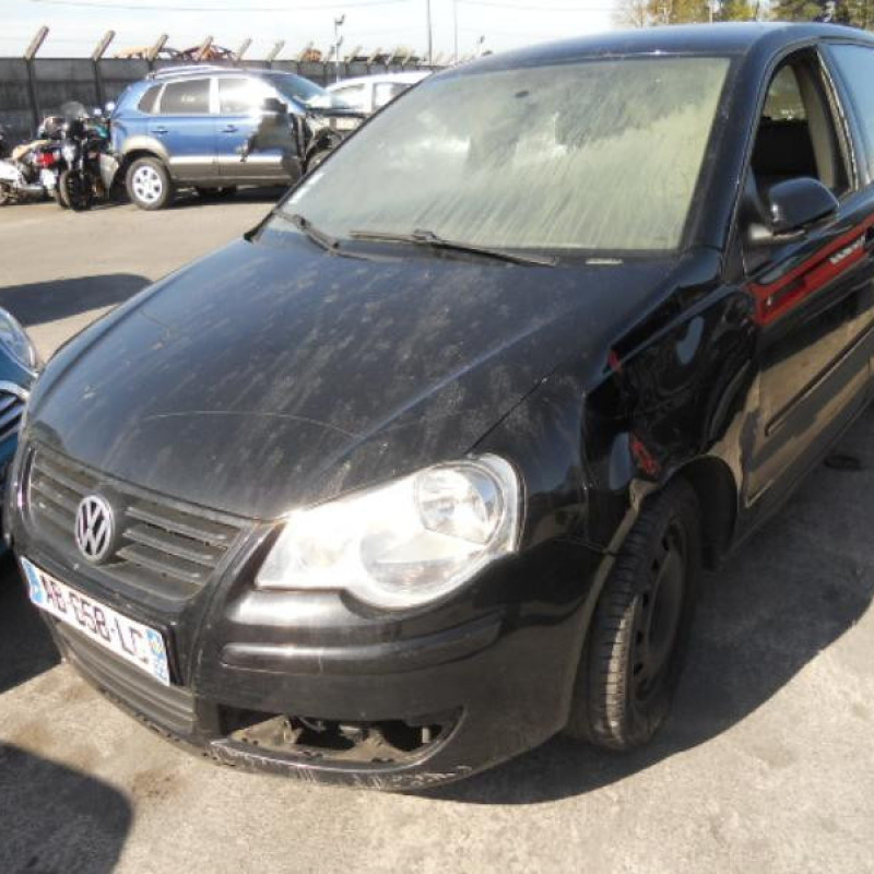 Bouton de warning VOLKSWAGEN POLO 4 Photo n°4