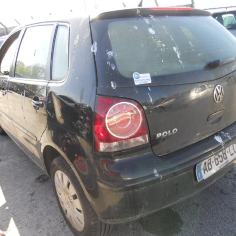 Bouton de warning VOLKSWAGEN POLO 4 Photo n°7