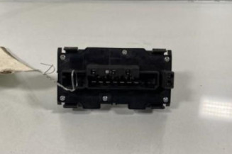 Bouton de warning MERCEDES CLASSE E 210