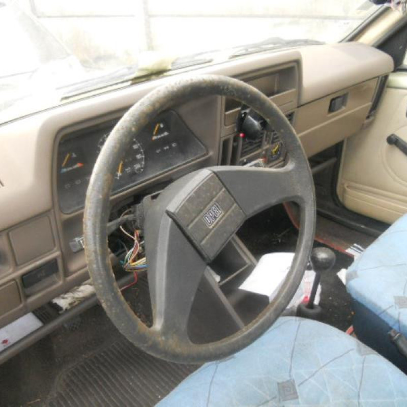 Malle/Hayon arriere OPEL CORSA A Photo n°7