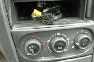 Optique avant principal gauche (feux)(phare) RENAULT LAGUNA 2