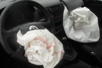 Bras essuie glace avant gauche VOLKSWAGEN GOLF 4