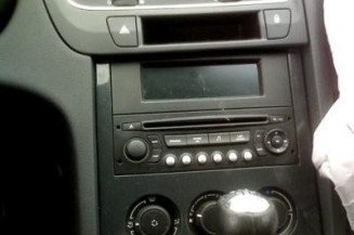 Eclairage de plafonnier PEUGEOT 5008 1