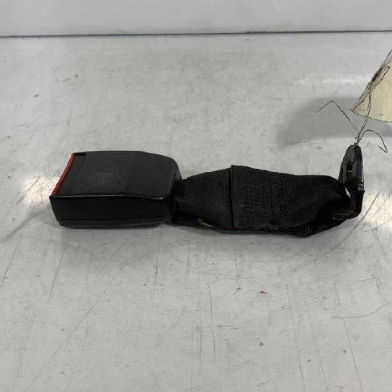 Attache ceinture arriere droit RENAULT SUPER 5 Photo n°1