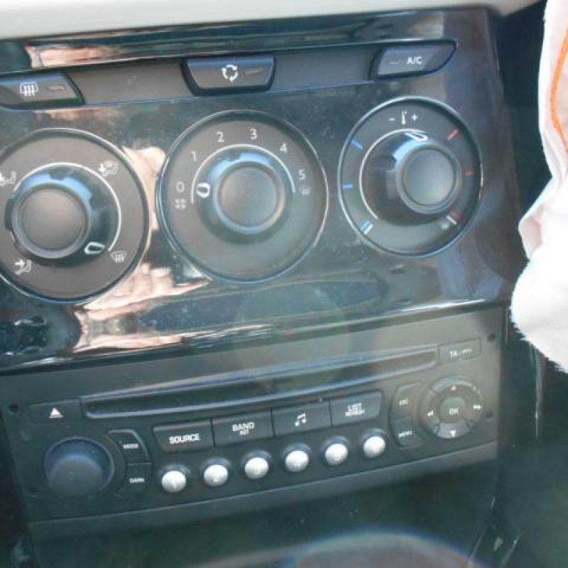 Bouton/Interrupteur CITROEN C3 2 Photo n°11