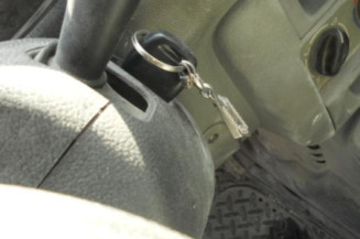 Pretensionneur de ceinture avant droit RENAULT KANGOO 1
