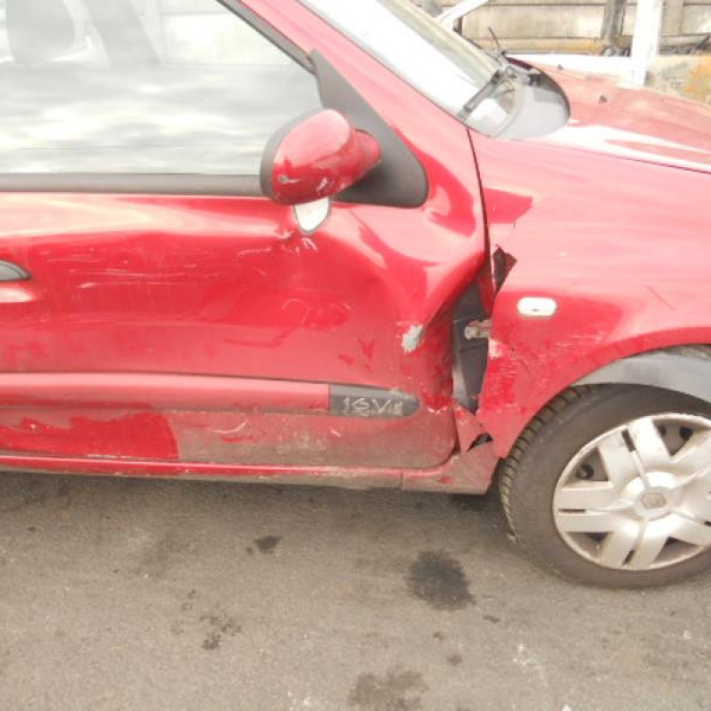 Poignee interieur arriere droit RENAULT CLIO 2 CAMPUS Photo n°6