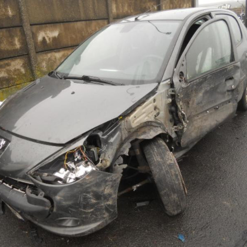Bouton de warning PEUGEOT 206+ Photo n°4
